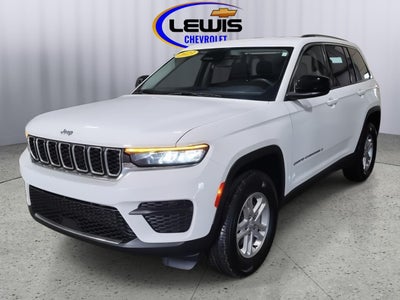 2023 Jeep Grand Cherokee Laredo