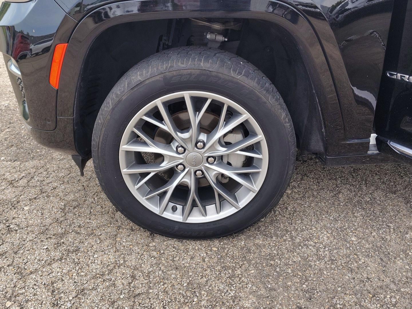 2023 Jeep Grand Cherokee Summit