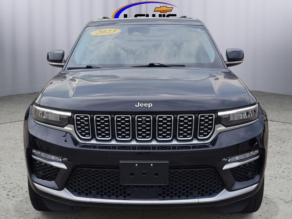 2023 Jeep Grand Cherokee Summit