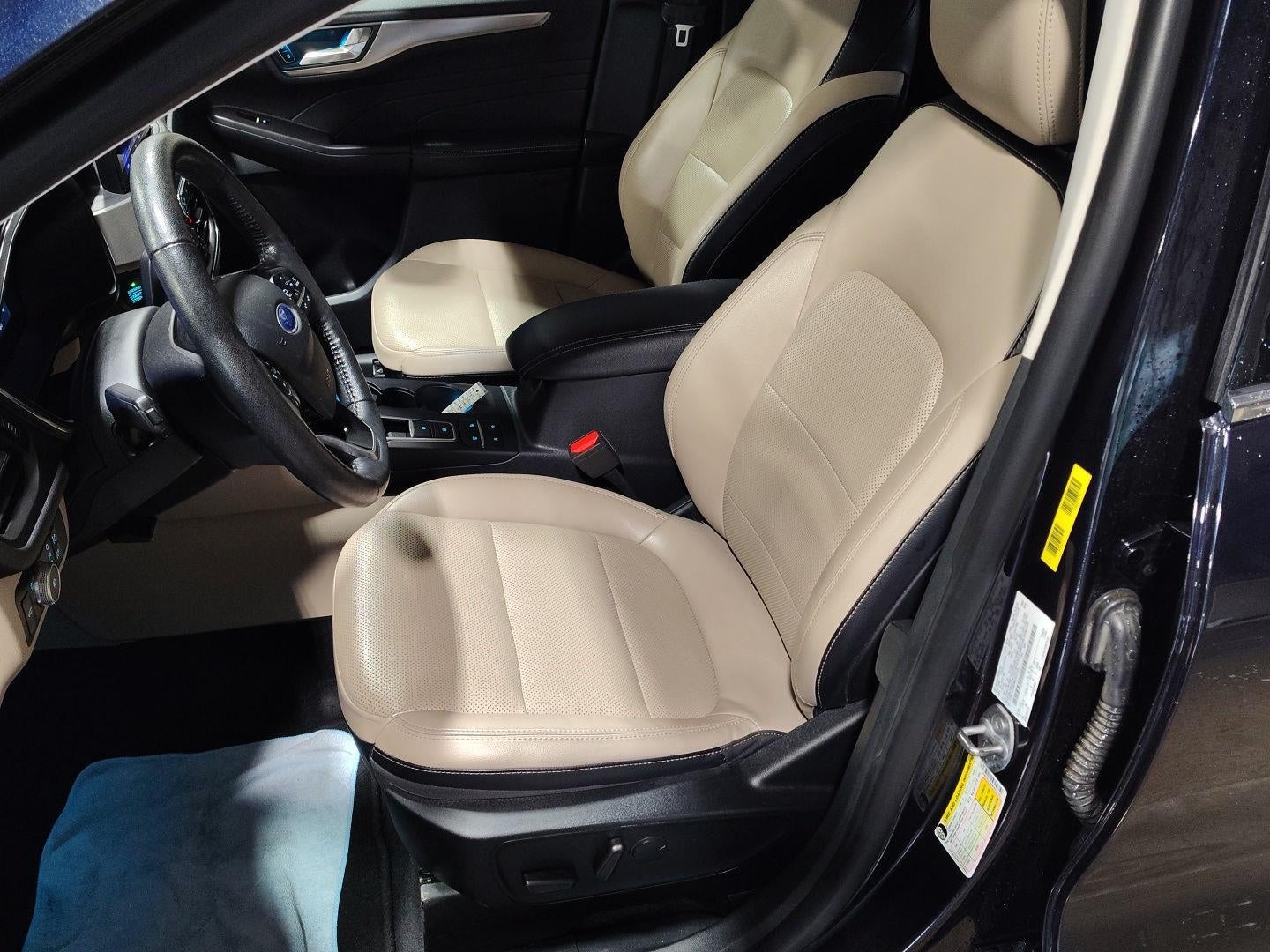 2021 Ford Escape Titanium