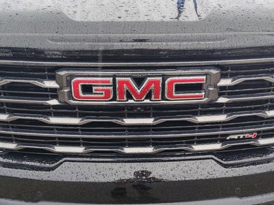 2025 GMC Acadia AT4