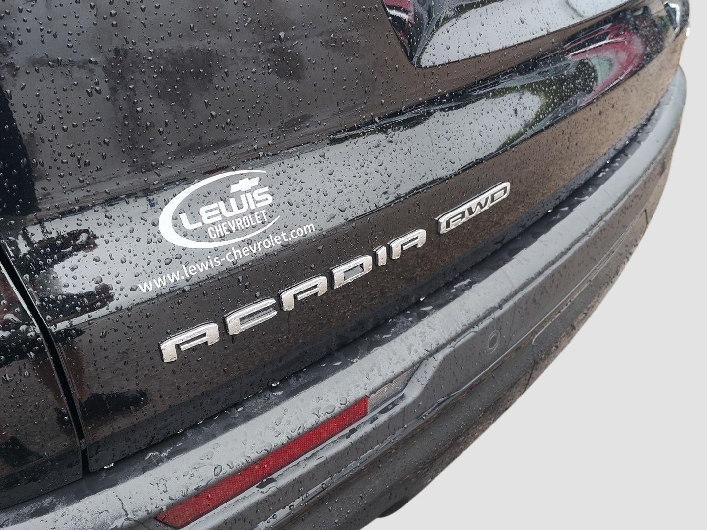 2025 GMC Acadia AT4