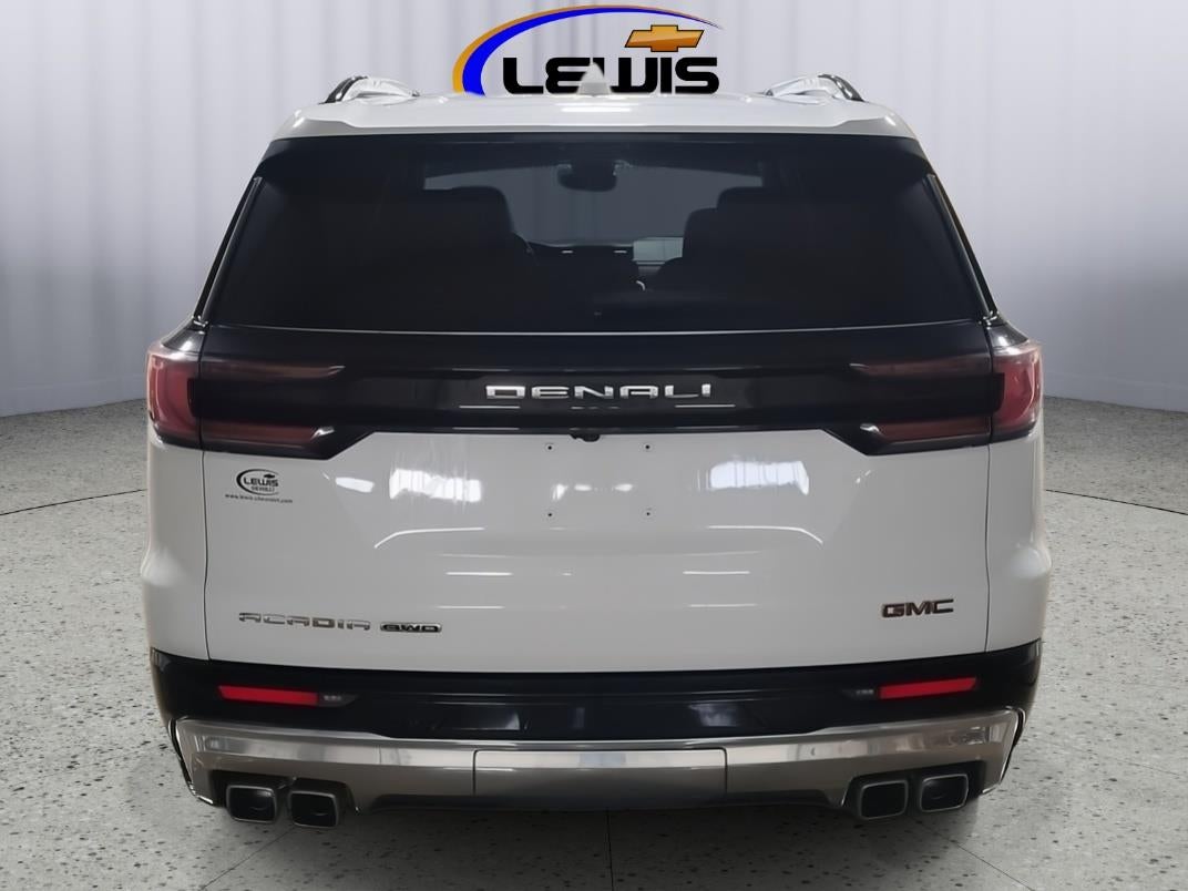 2024 GMC Acadia Denali