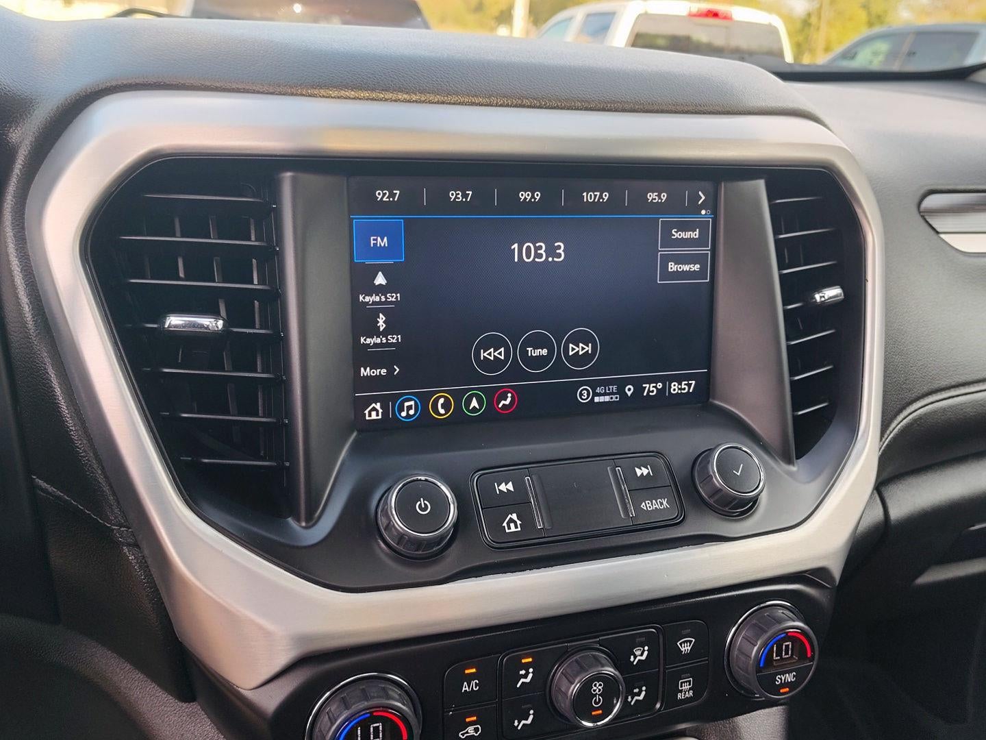 2022 GMC Acadia SLT