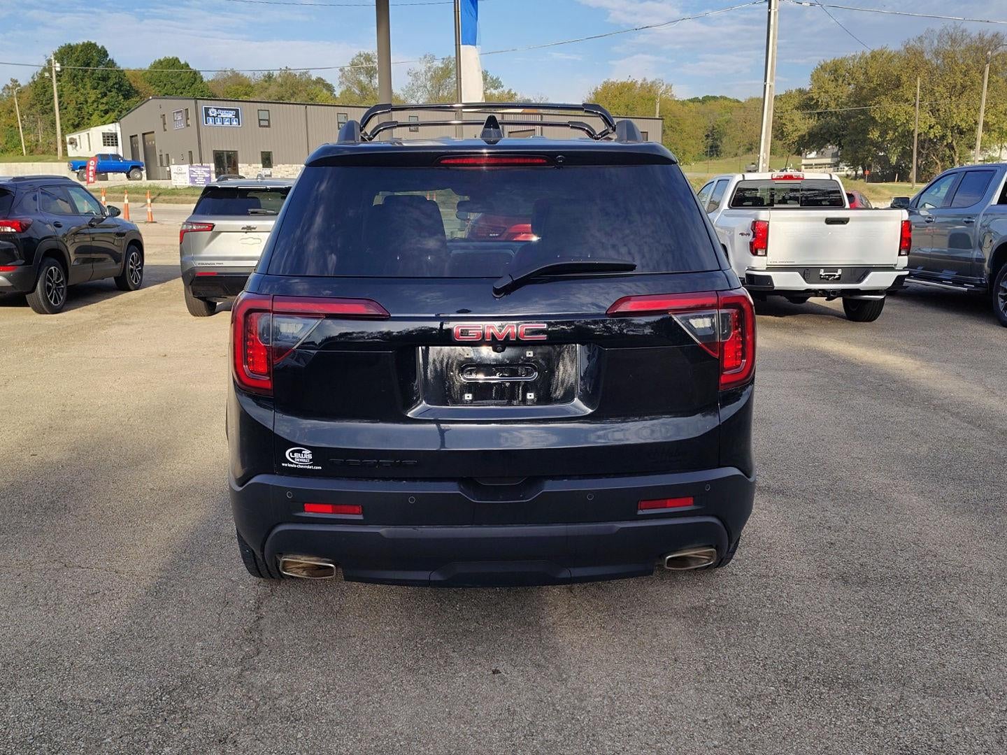 2022 GMC Acadia SLT