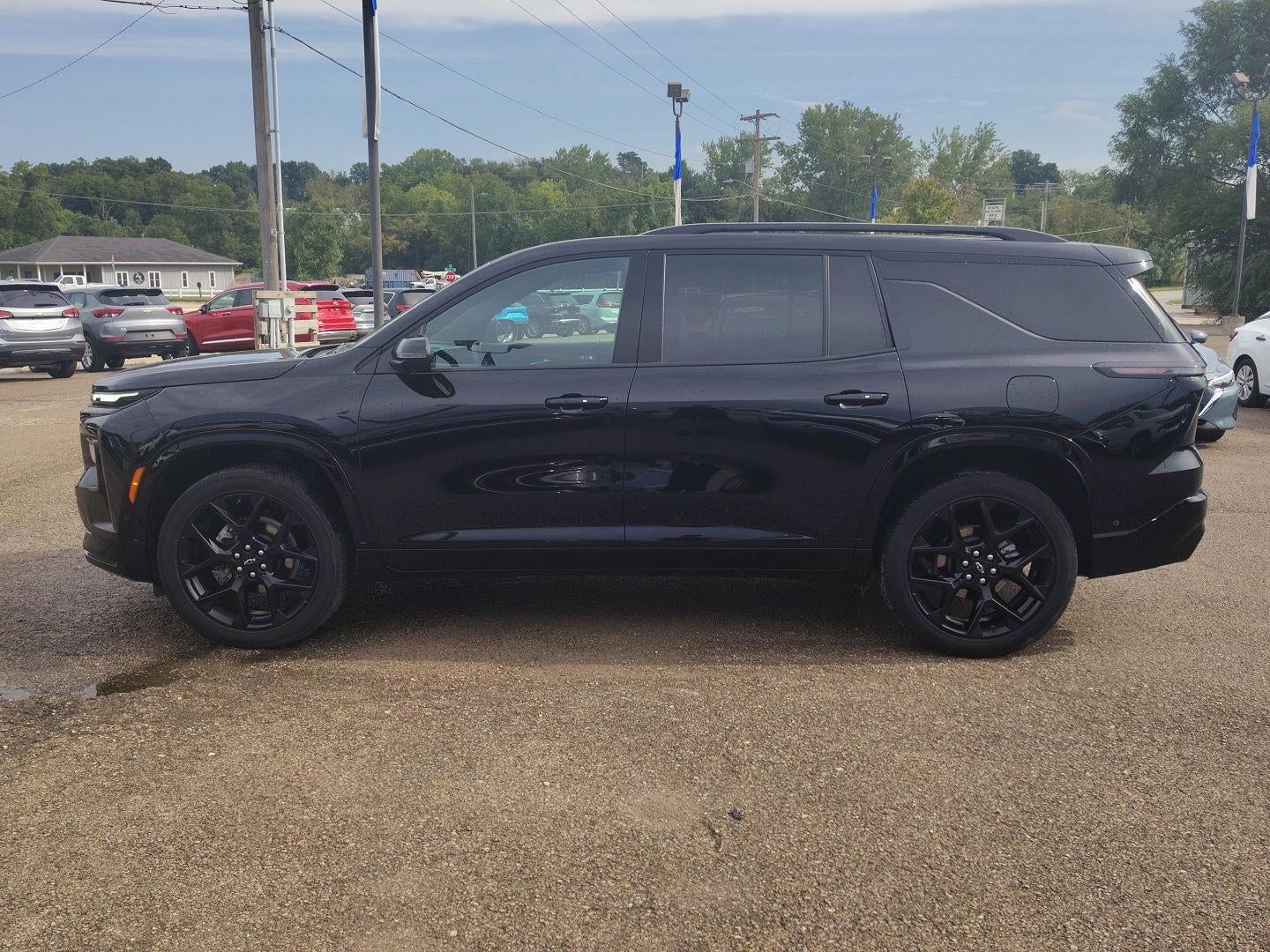 Used 2024 Chevrolet Traverse RS with VIN 1GNERLKS4RJ199189 for sale in Kansas City