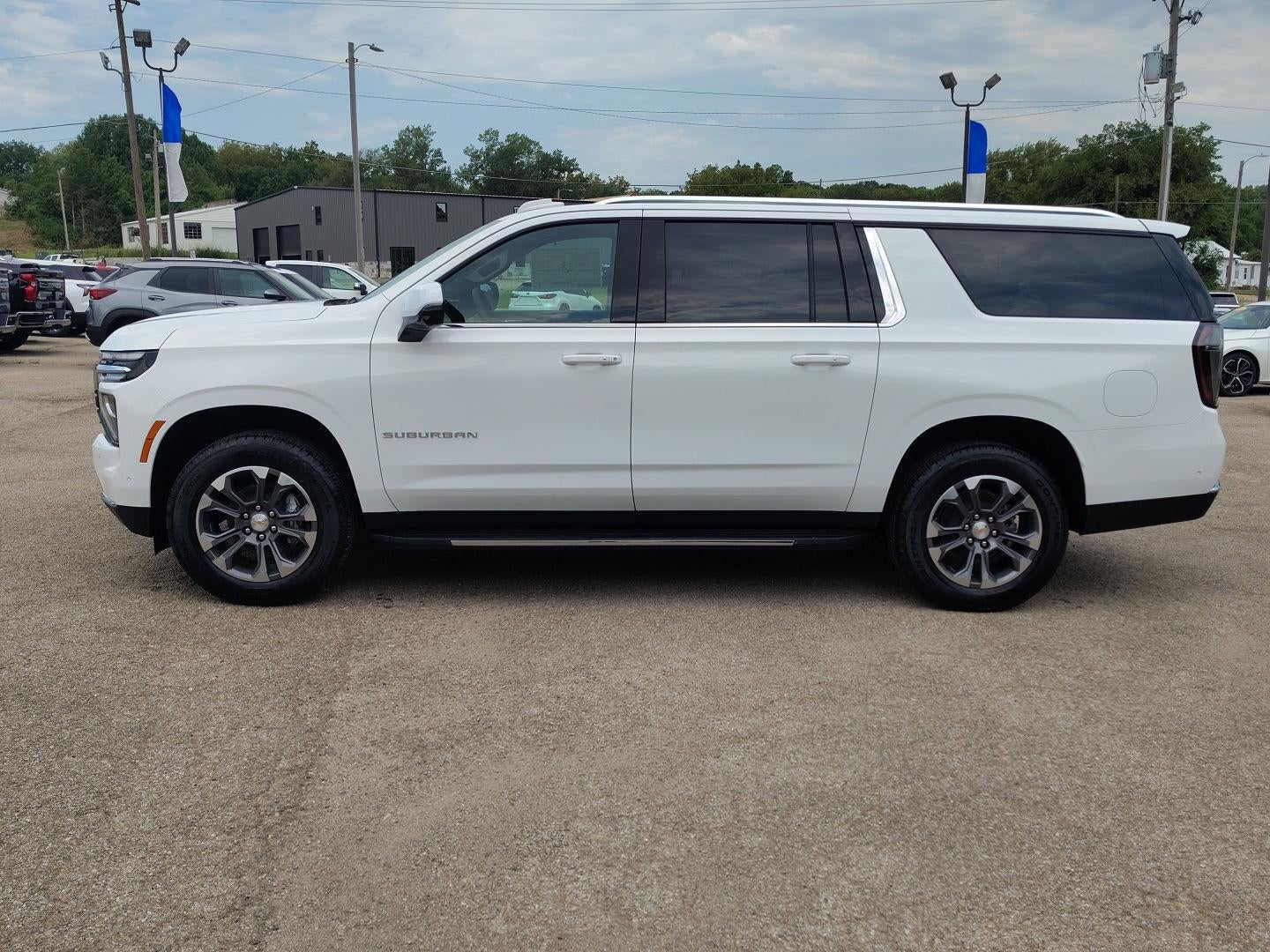2026 Chevrolet Suburban LT