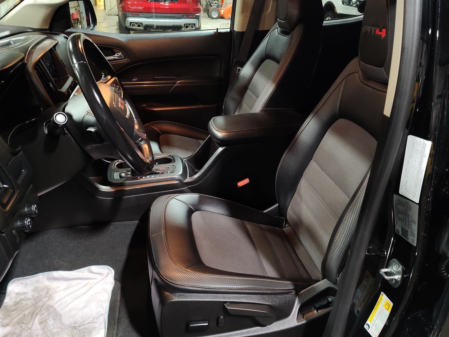 2022 GMC Canyon AT4 - Cloth