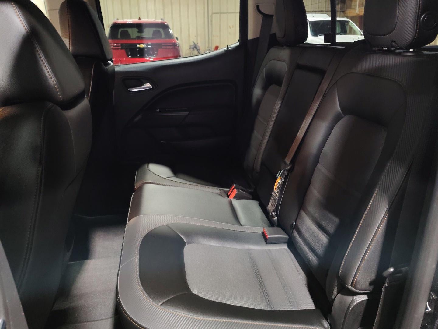 2022 GMC Canyon AT4 - Cloth