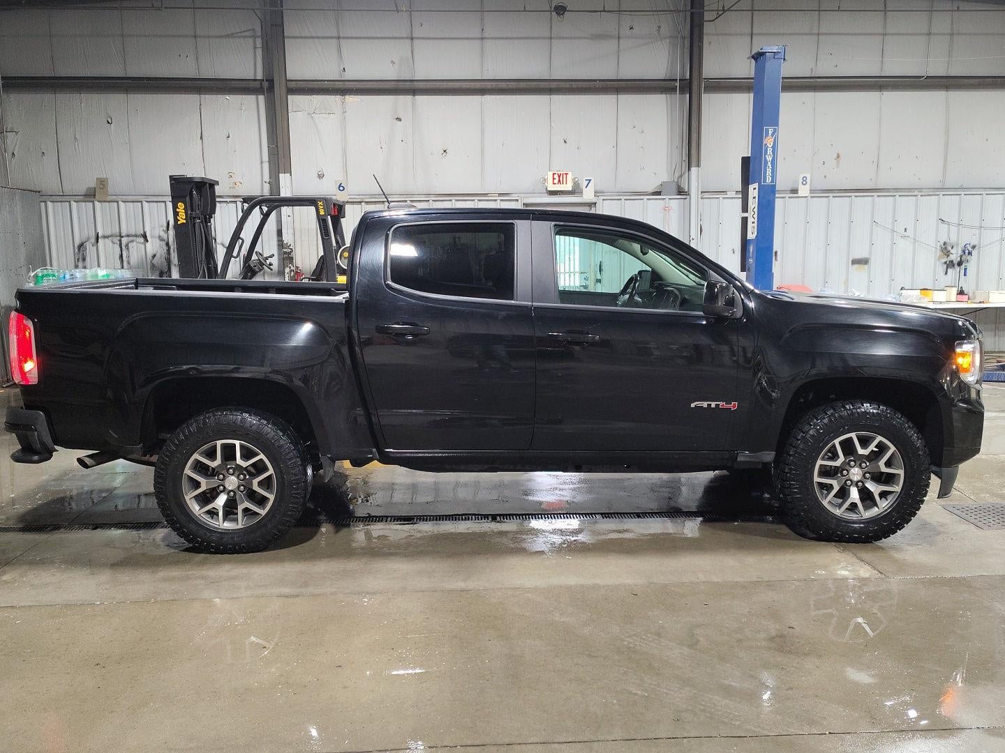 2022 GMC Canyon AT4 - Cloth