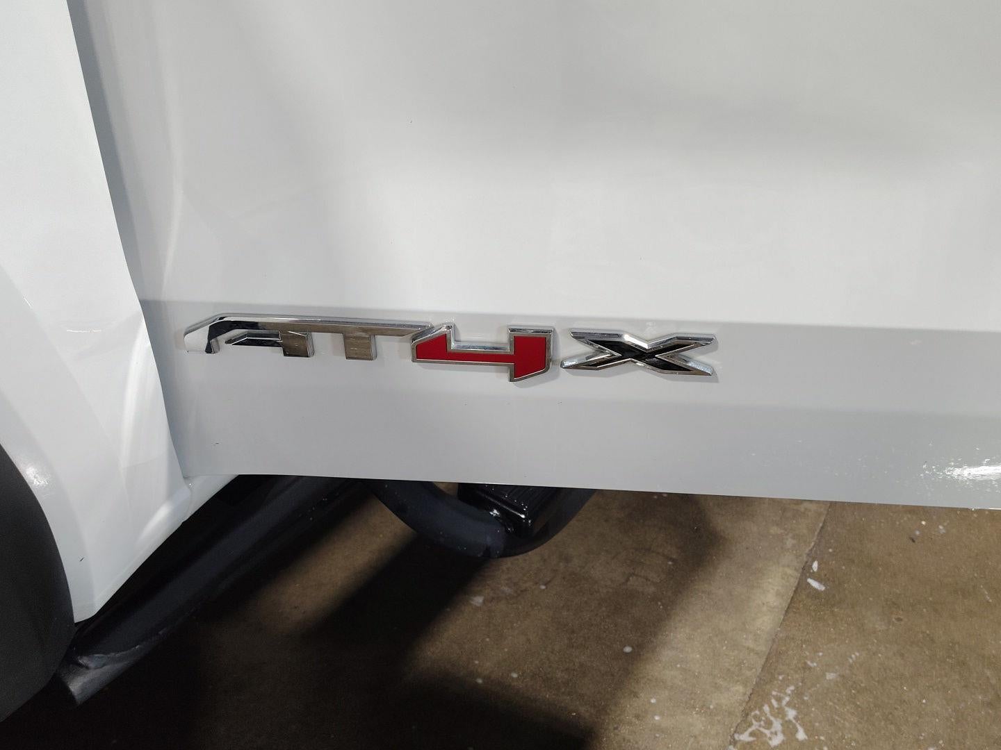 2024 GMC Canyon AT4X