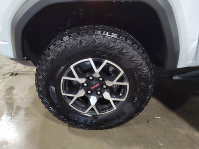 2024 GMC Canyon AT4X
