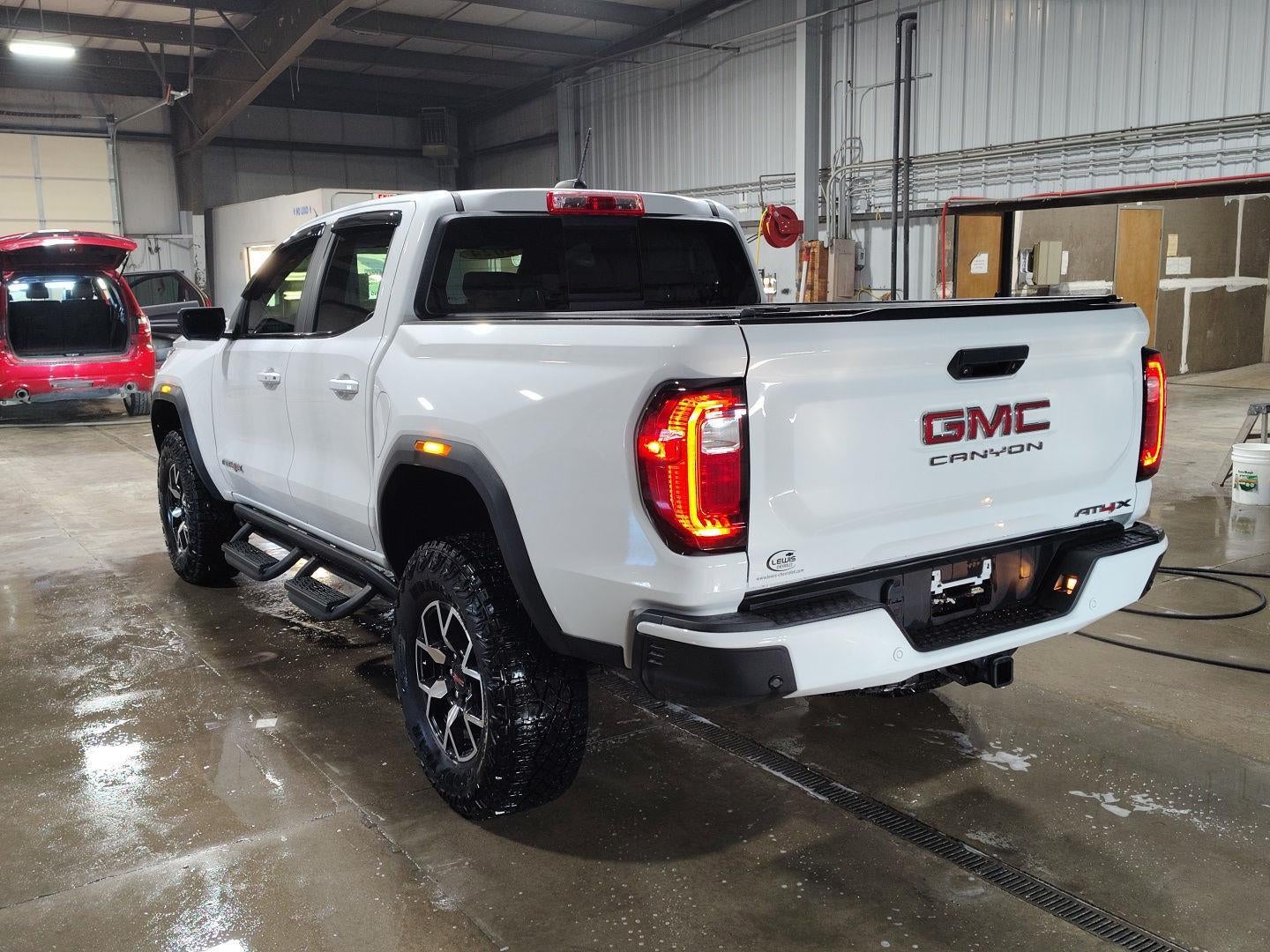 2024 GMC Canyon AT4X