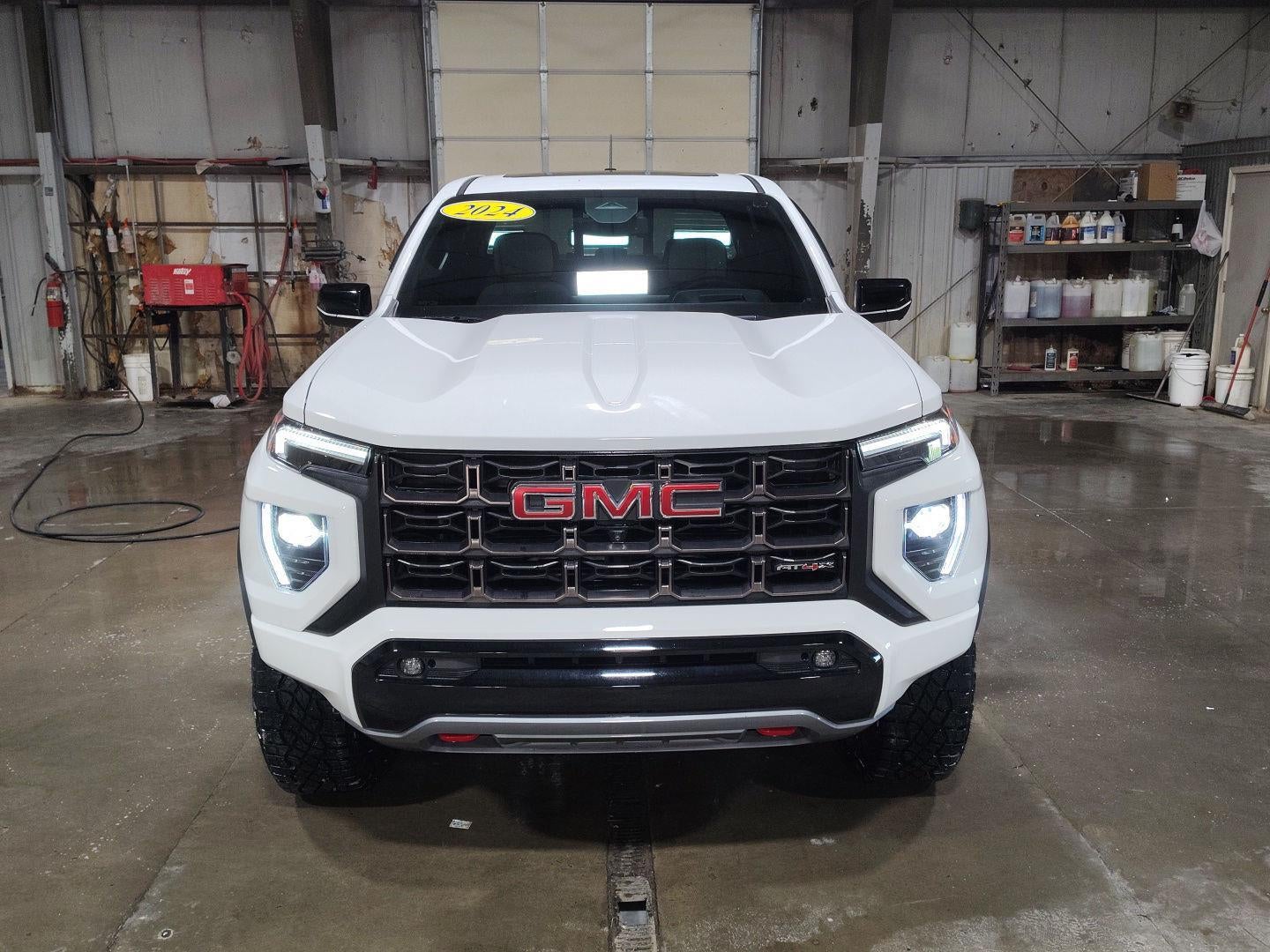 2024 GMC Canyon AT4X