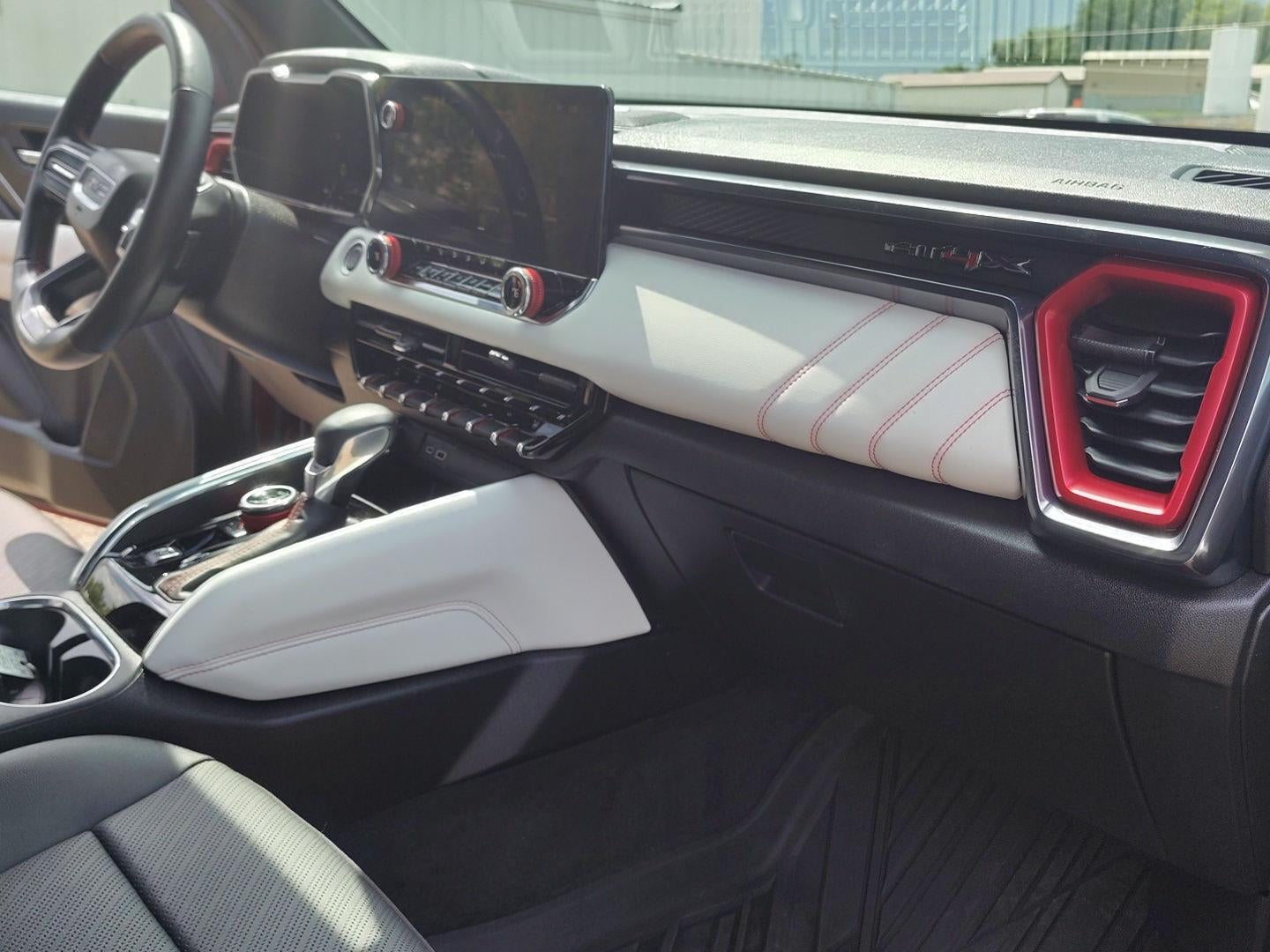 2024 GMC Canyon AT4X