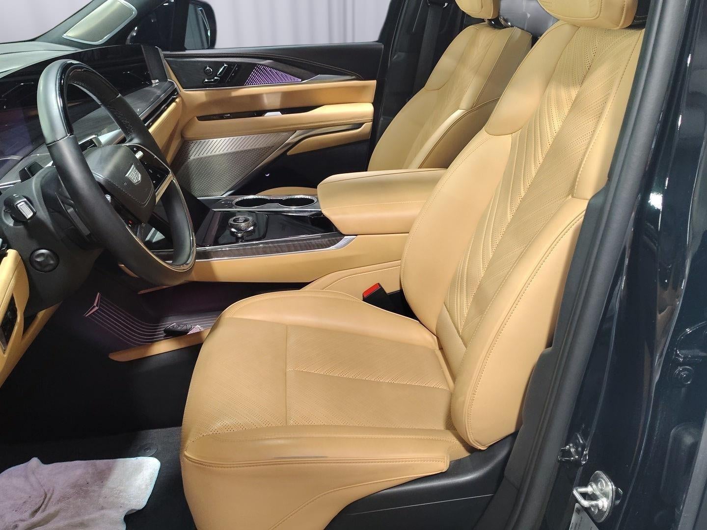2025 Cadillac ESCALADE IQ Sport 2