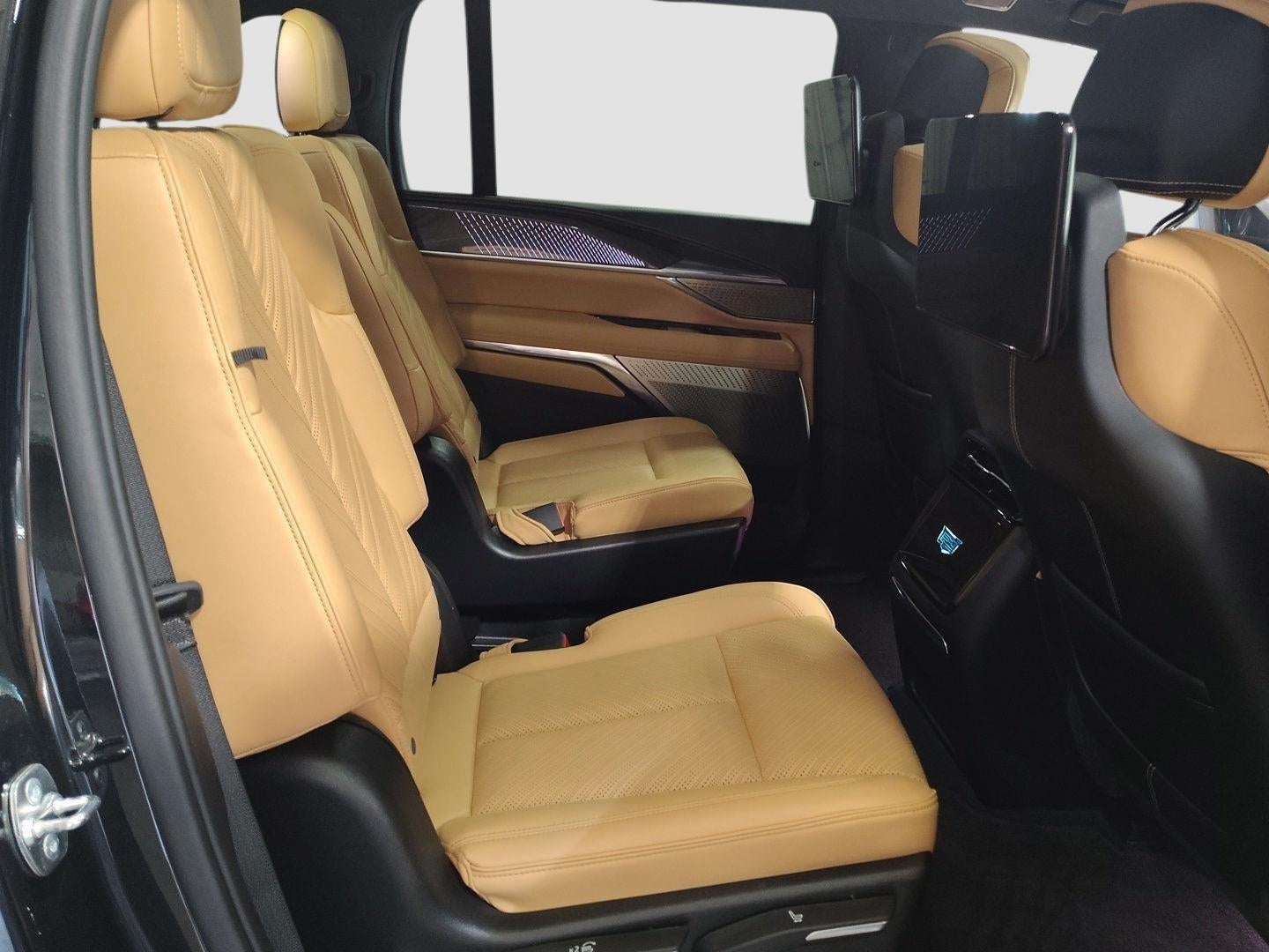 2025 Cadillac ESCALADE IQ Sport 2
