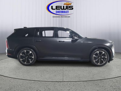 2025 Cadillac ESCALADE IQ Sport 2