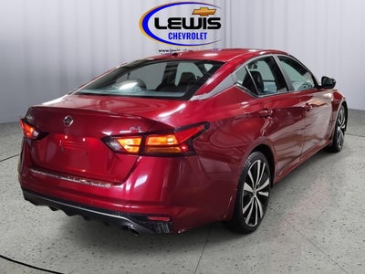 2022 Nissan Altima 2.5 SR