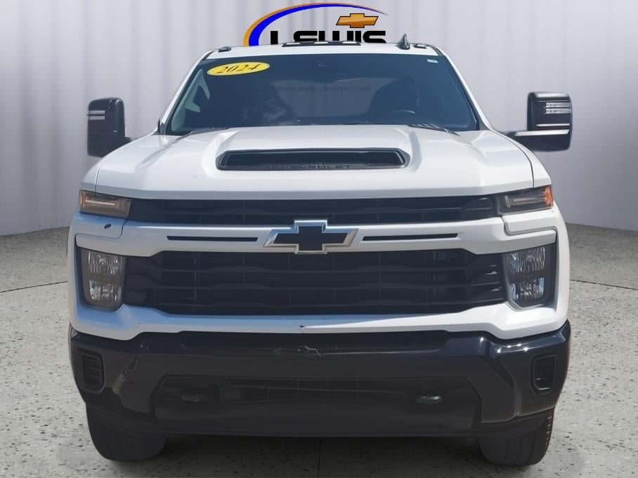 2024 Chevrolet Silverado 2500 HD Custom