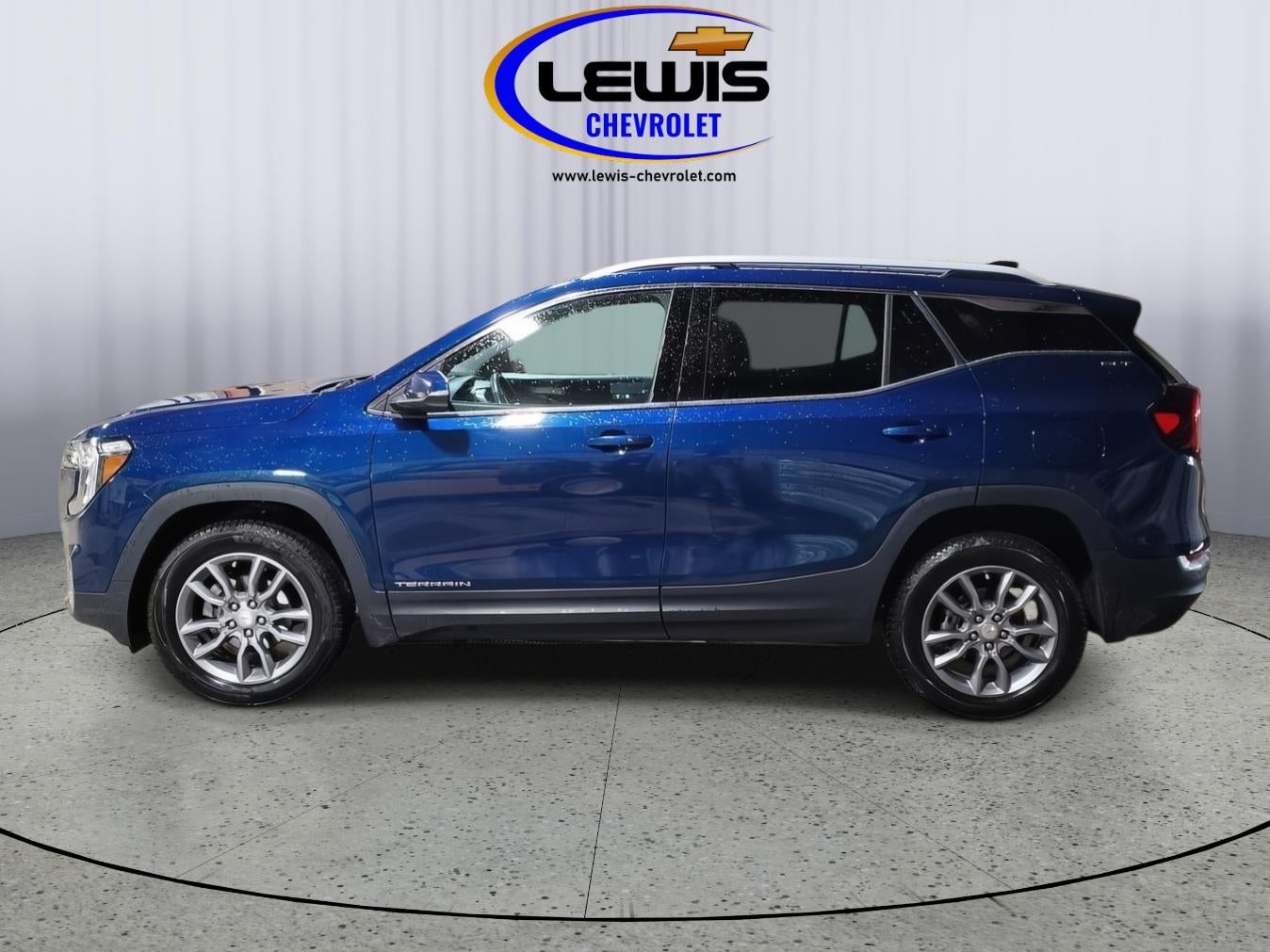 2022 GMC Terrain SLT