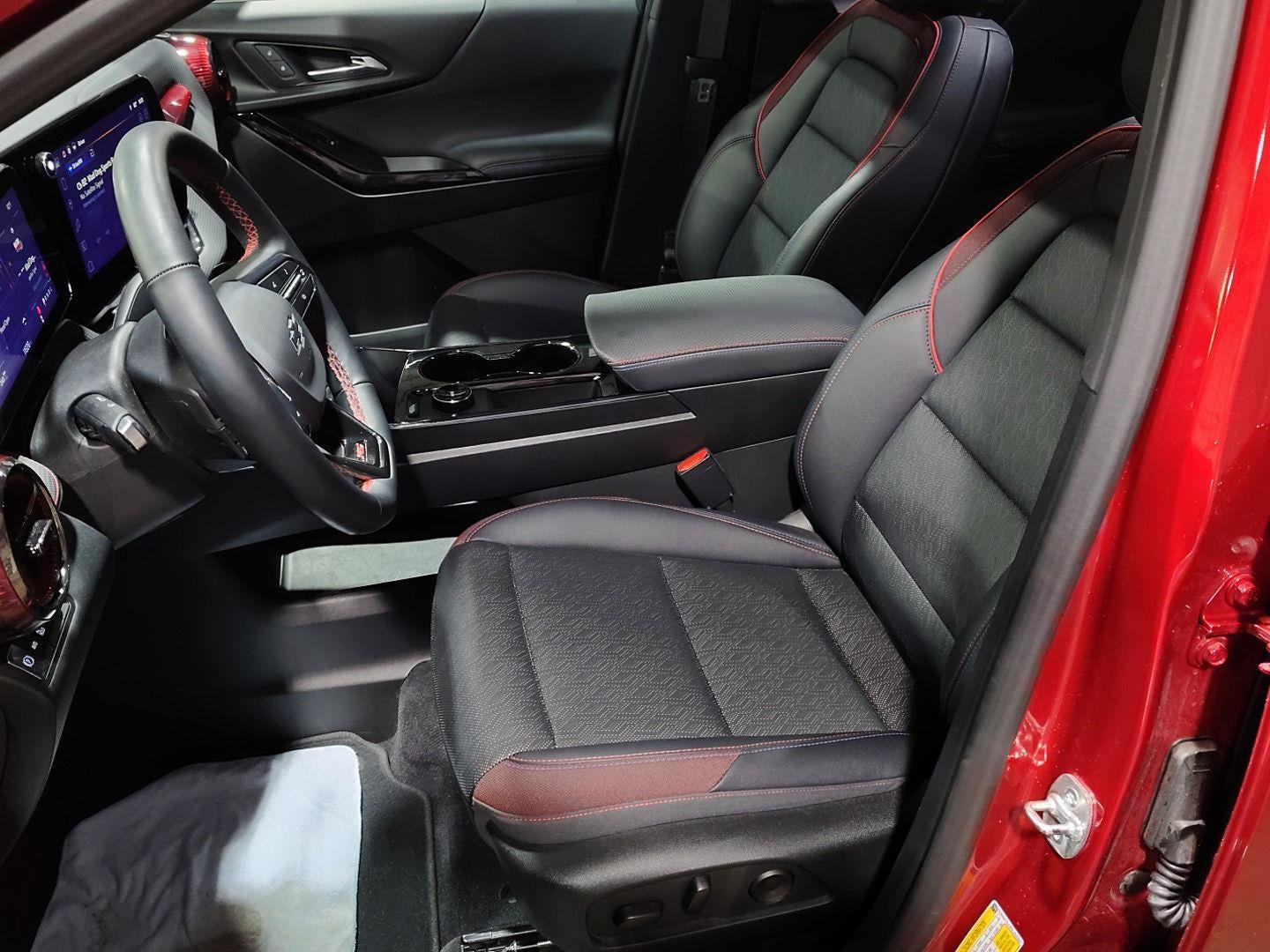 2025 Chevrolet Equinox RS