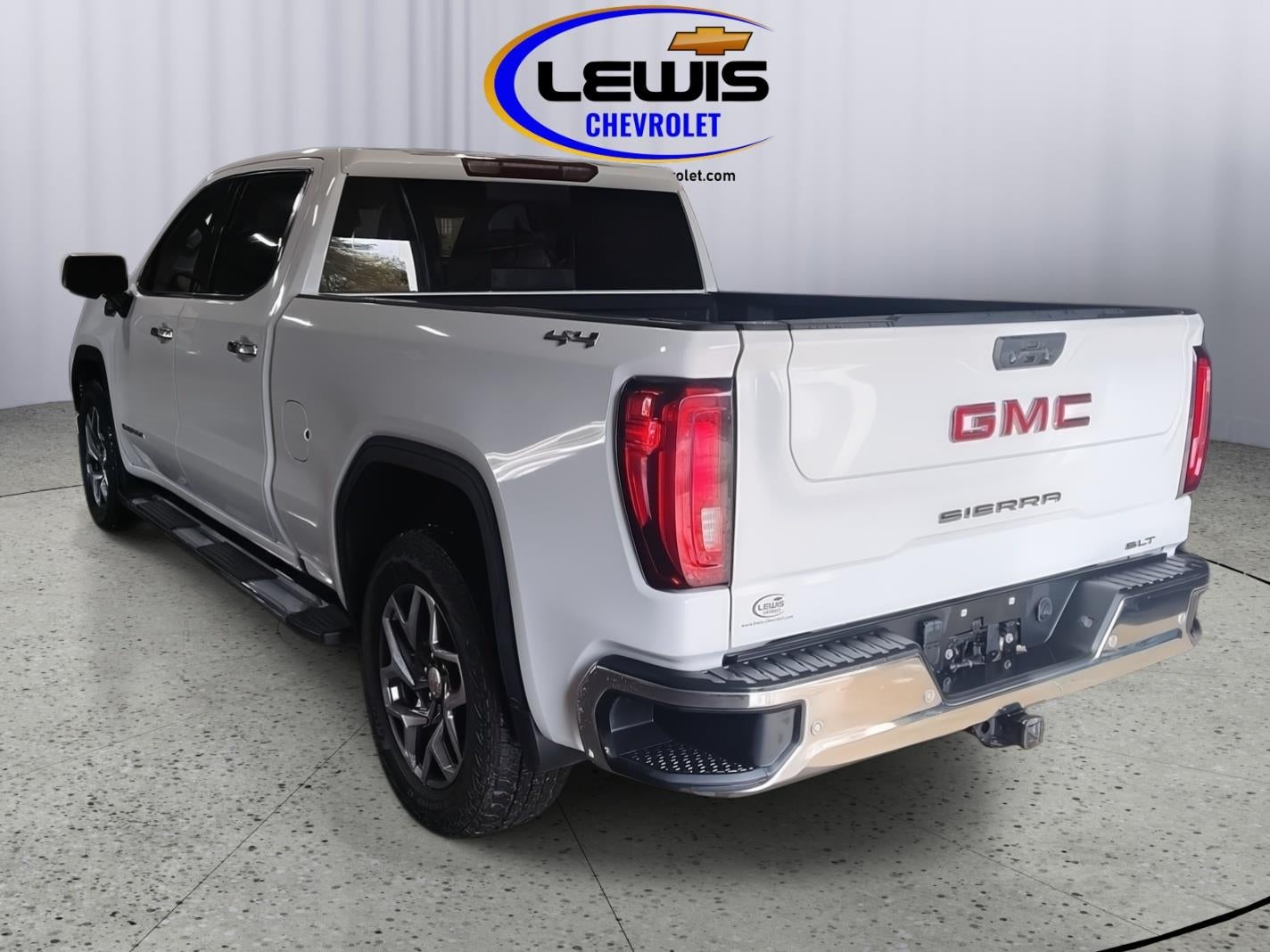 2022 GMC Sierra 1500 SLT
