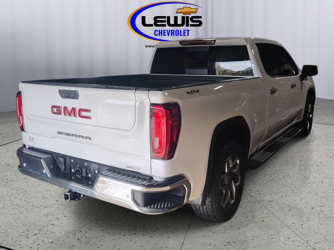 2022 GMC Sierra 1500 SLT