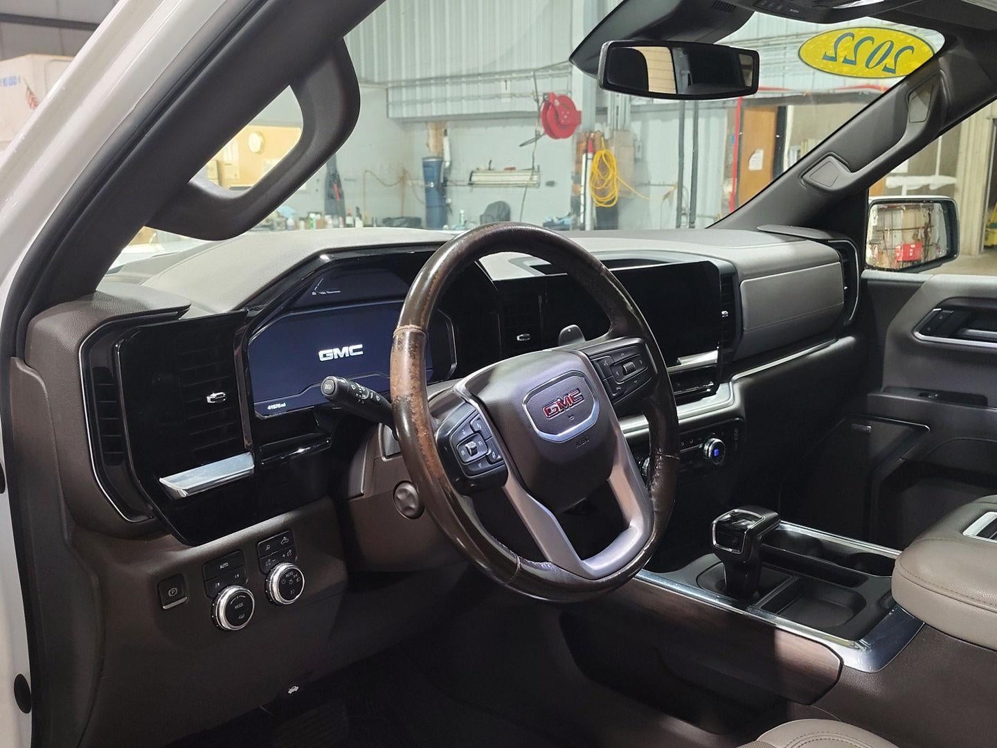 2022 GMC Sierra 1500 SLT