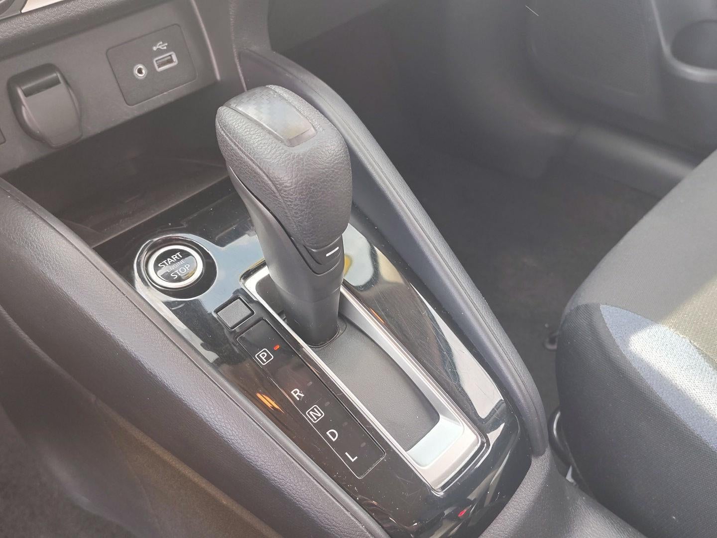 2024 Nissan Versa SV