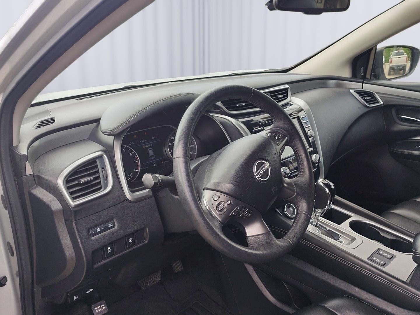 2023 Nissan Murano SV