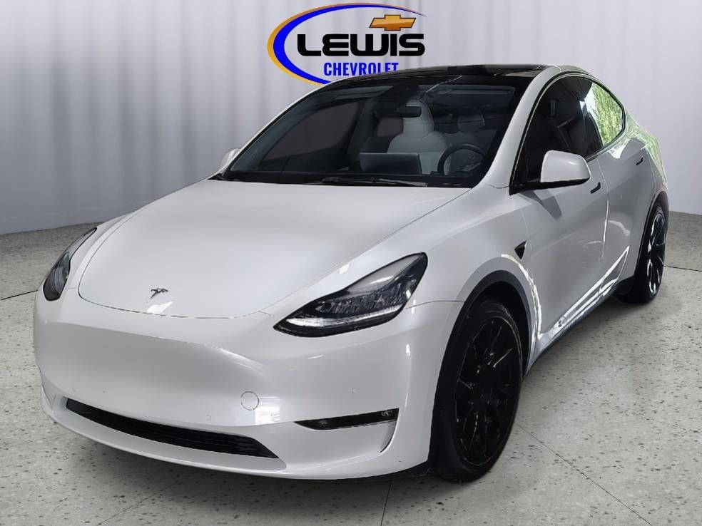 2021 Tesla Model Y Long Range Dual Motor All-Wheel Drive's photo
