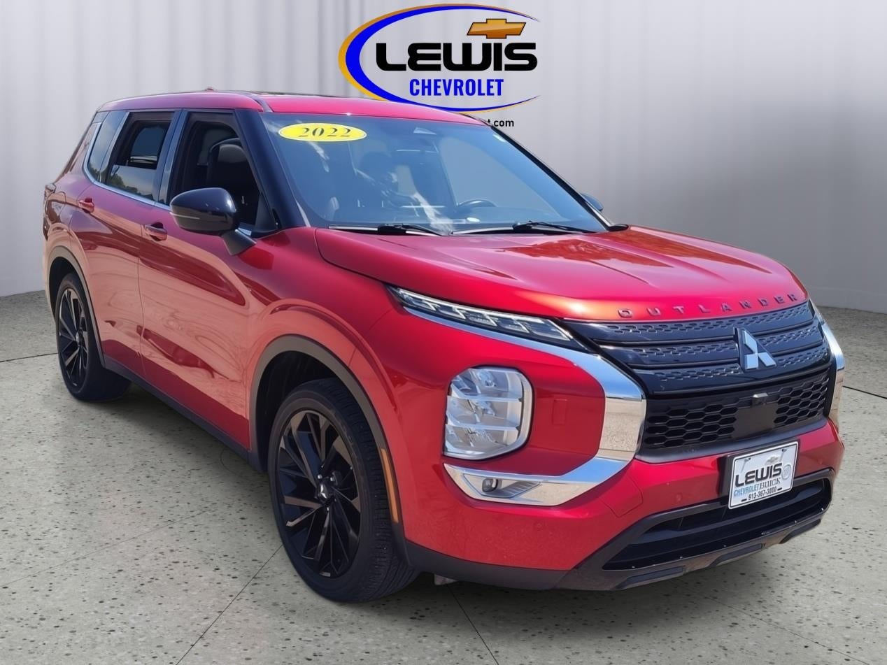 2022 Mitsubishi Outlander SE