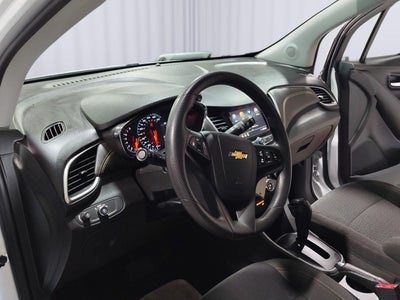 2022 Chevrolet Trax LS