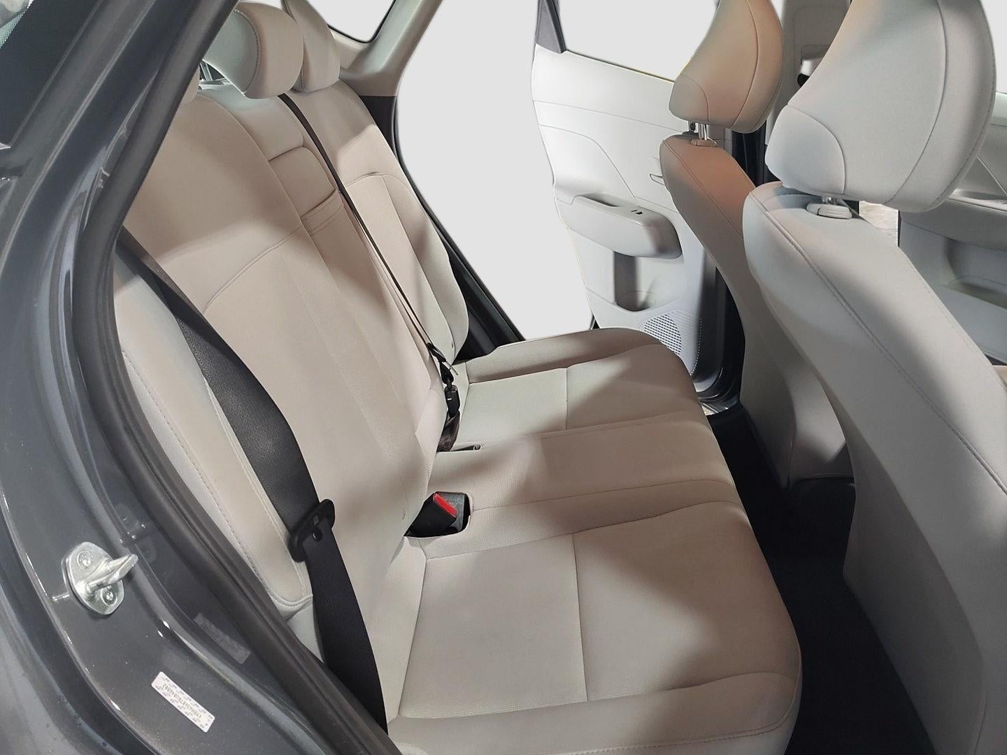 2024 Hyundai Kona SE