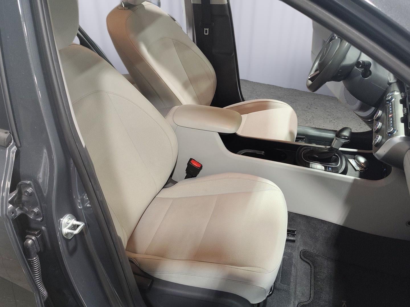 2024 Hyundai Kona SE