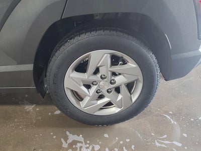 2024 Hyundai Kona SE