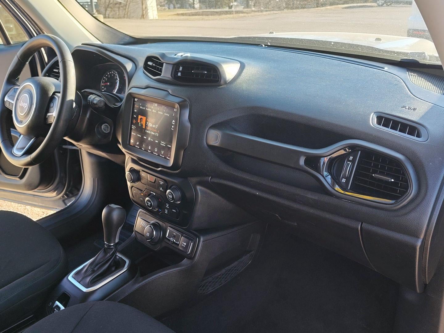 2023 Jeep Renegade Altitude